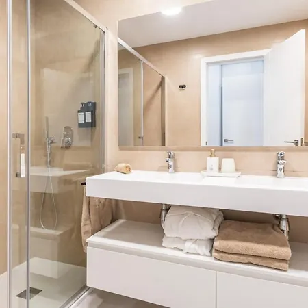 Familiar - Sunset Waves -grupo Ami Apartment Benidorm